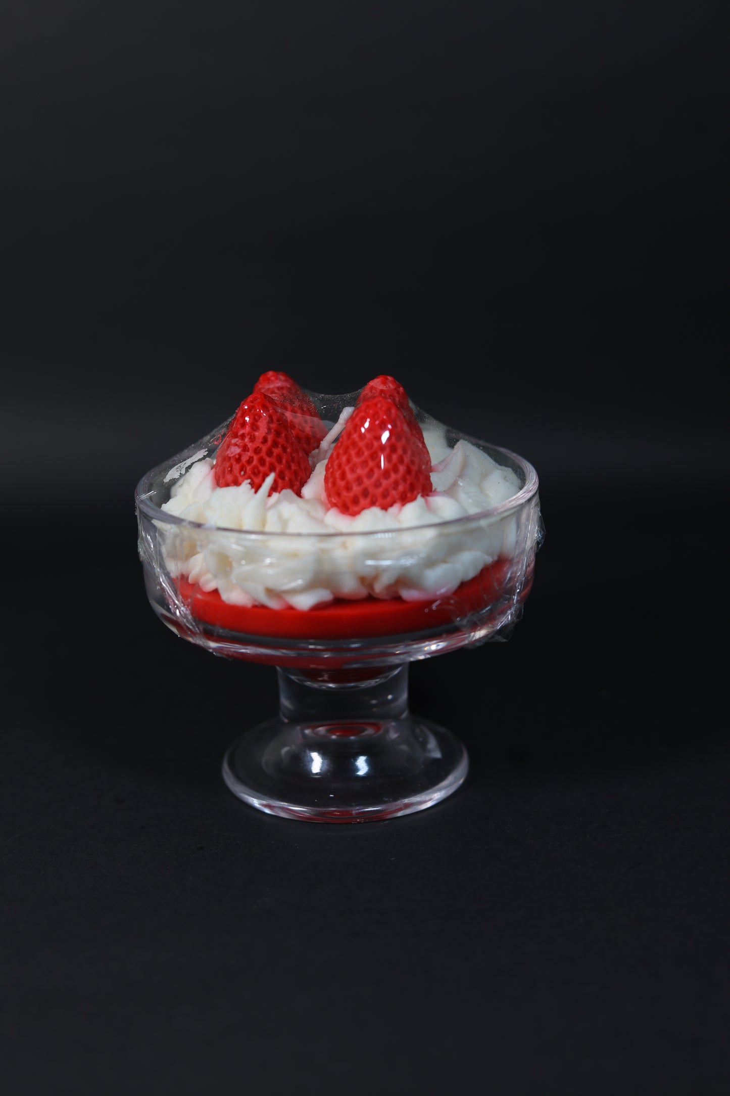 Fragrance of Nature – Strawberry Scented Candle